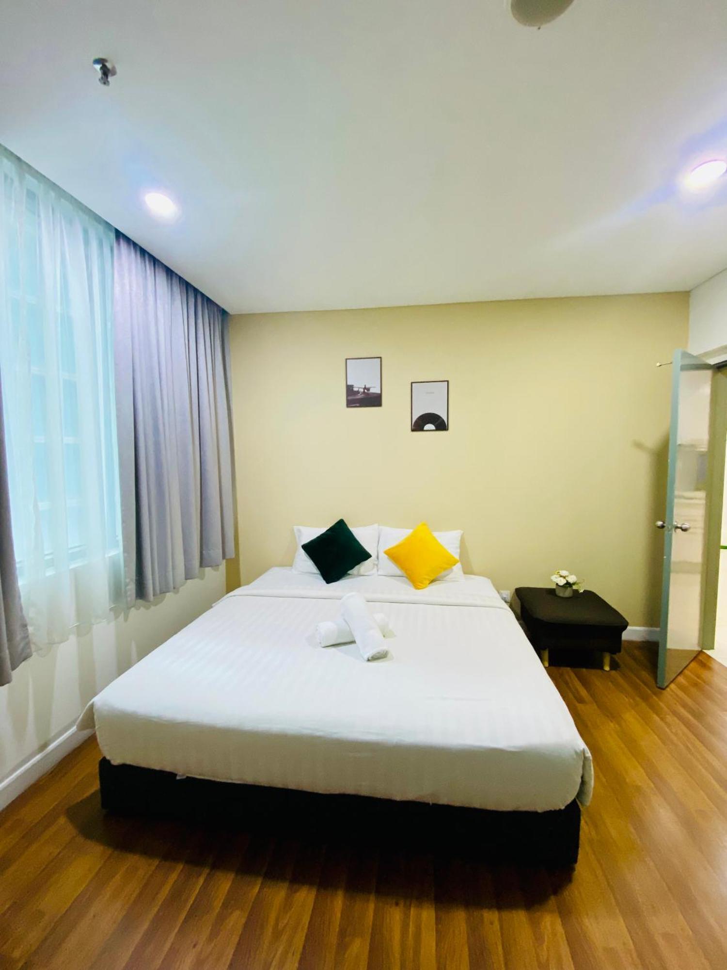 Summer Suites Klcc By Classy Kuala Lumpur Exterior foto