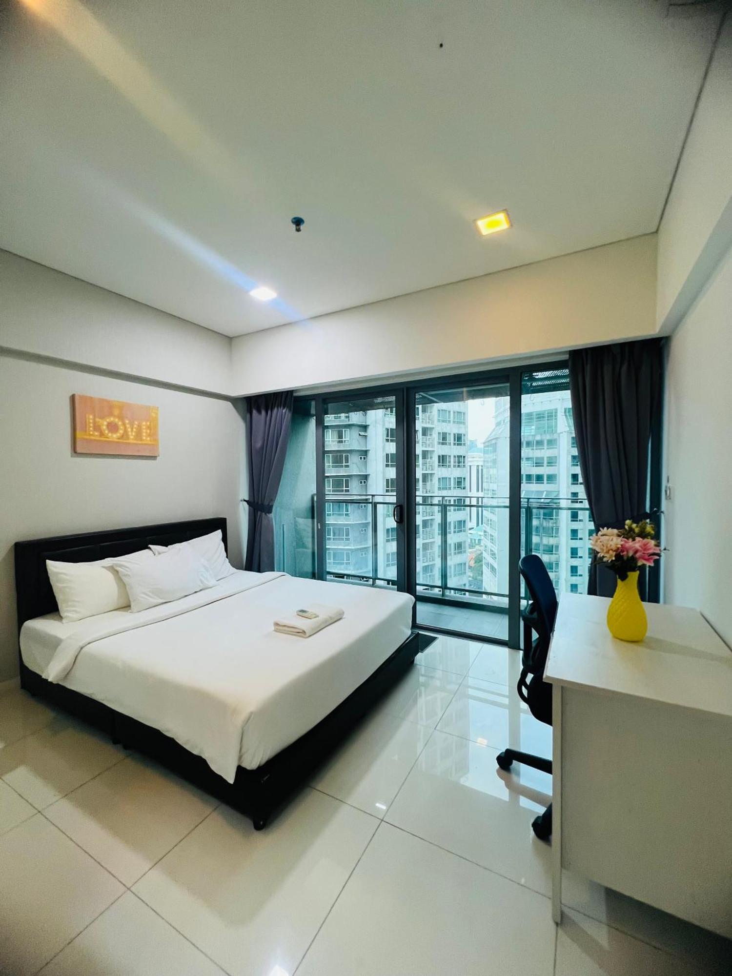 Summer Suites Klcc By Classy Kuala Lumpur Exterior foto