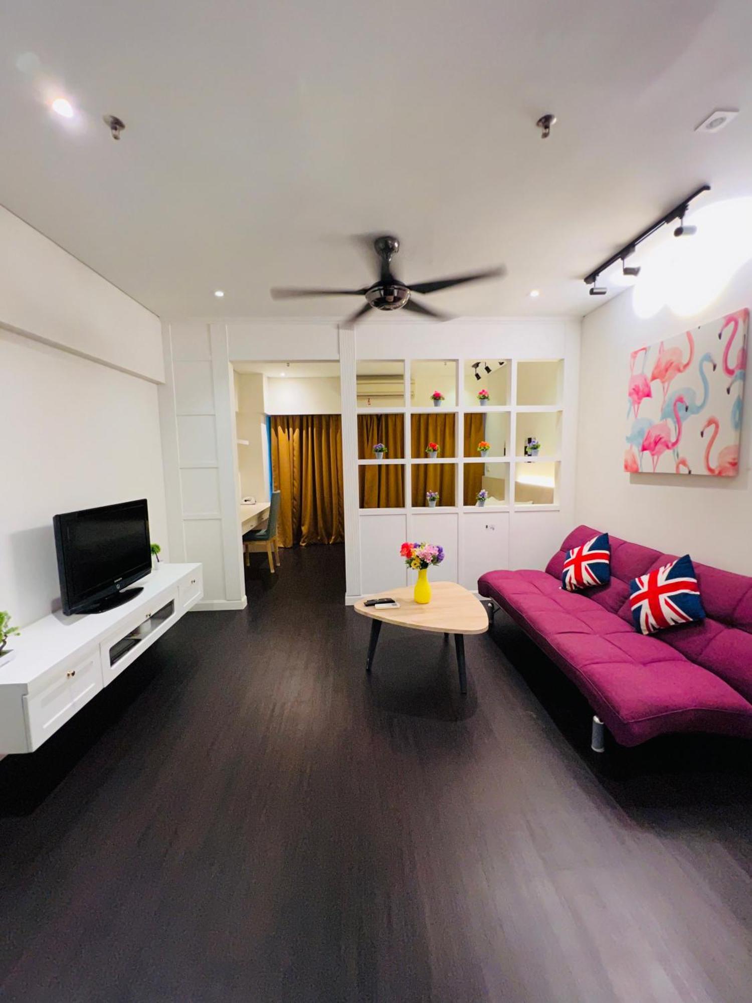 Summer Suites Klcc By Classy Kuala Lumpur Exterior foto