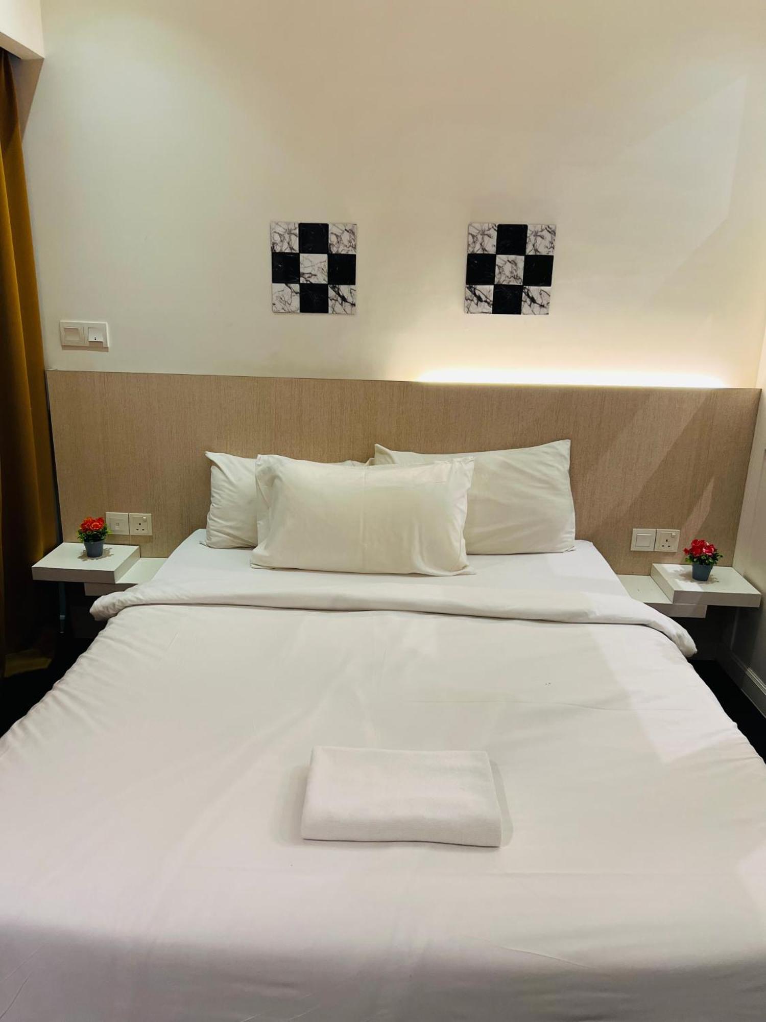 Summer Suites Klcc By Classy Kuala Lumpur Exterior foto